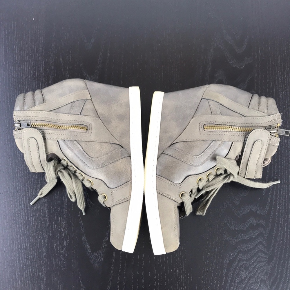 Candies Zip Up High Top Wedge Sneakers Size 7